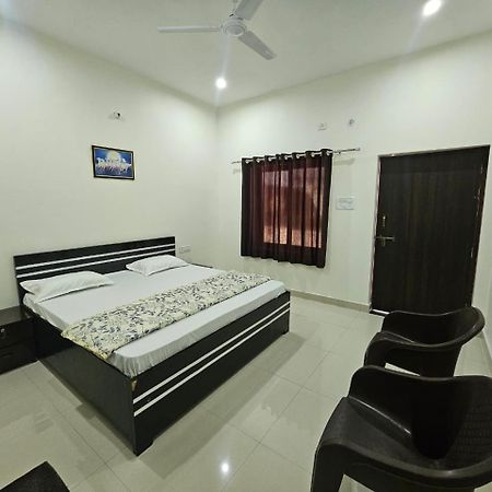 Govind Resort Mathura Exteriör bild
